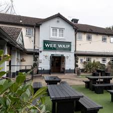 Discover The Wee Waif: Comfort, Dining, and Local Charm